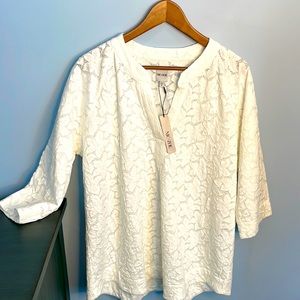 Nic & Zoe white tunic with 3/4 sleeves. XL and NWT